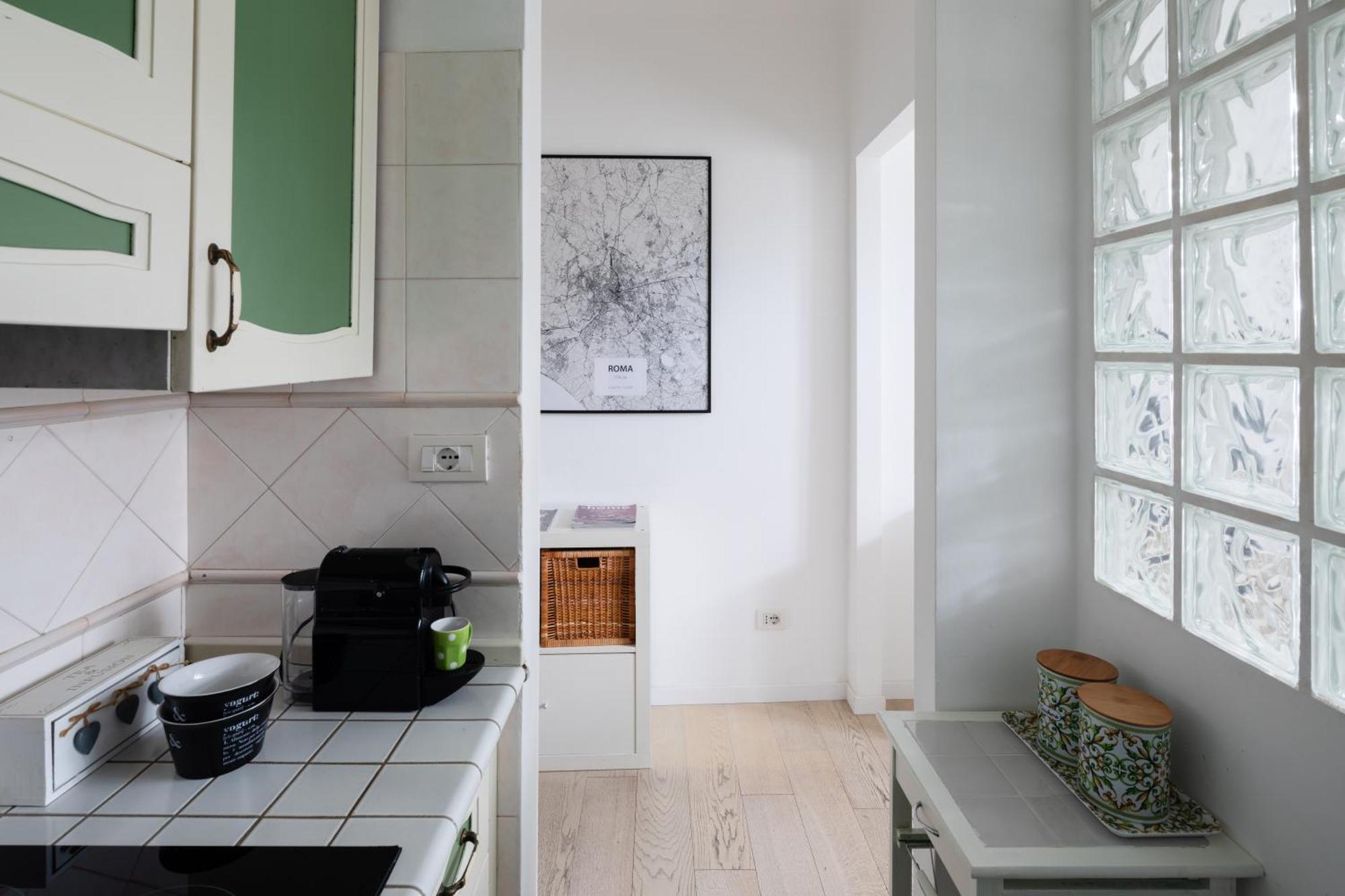2 Bedrooms Flat Near The Colosseum * Roma
